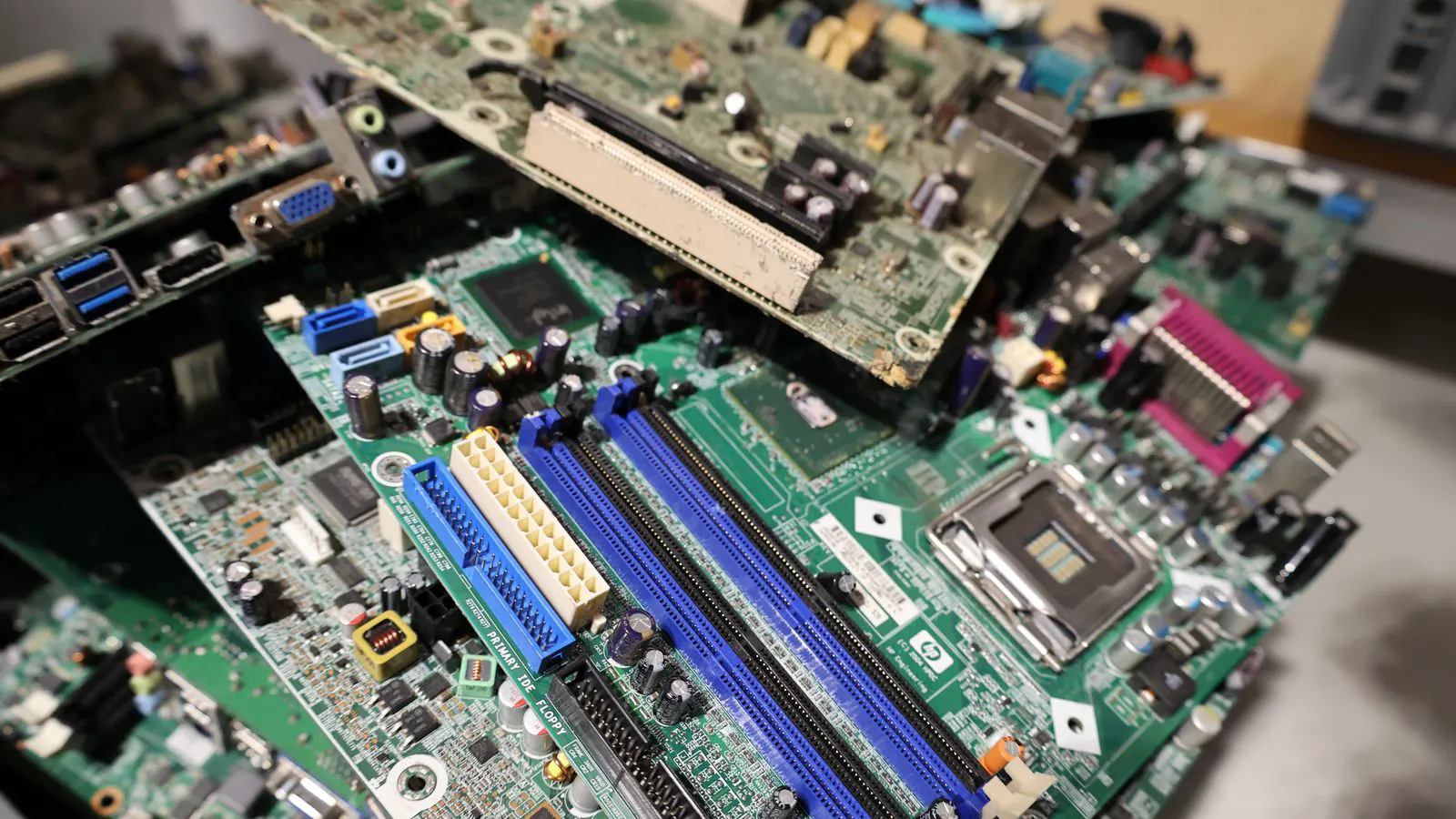 A machine sorting electronic components into separate bins