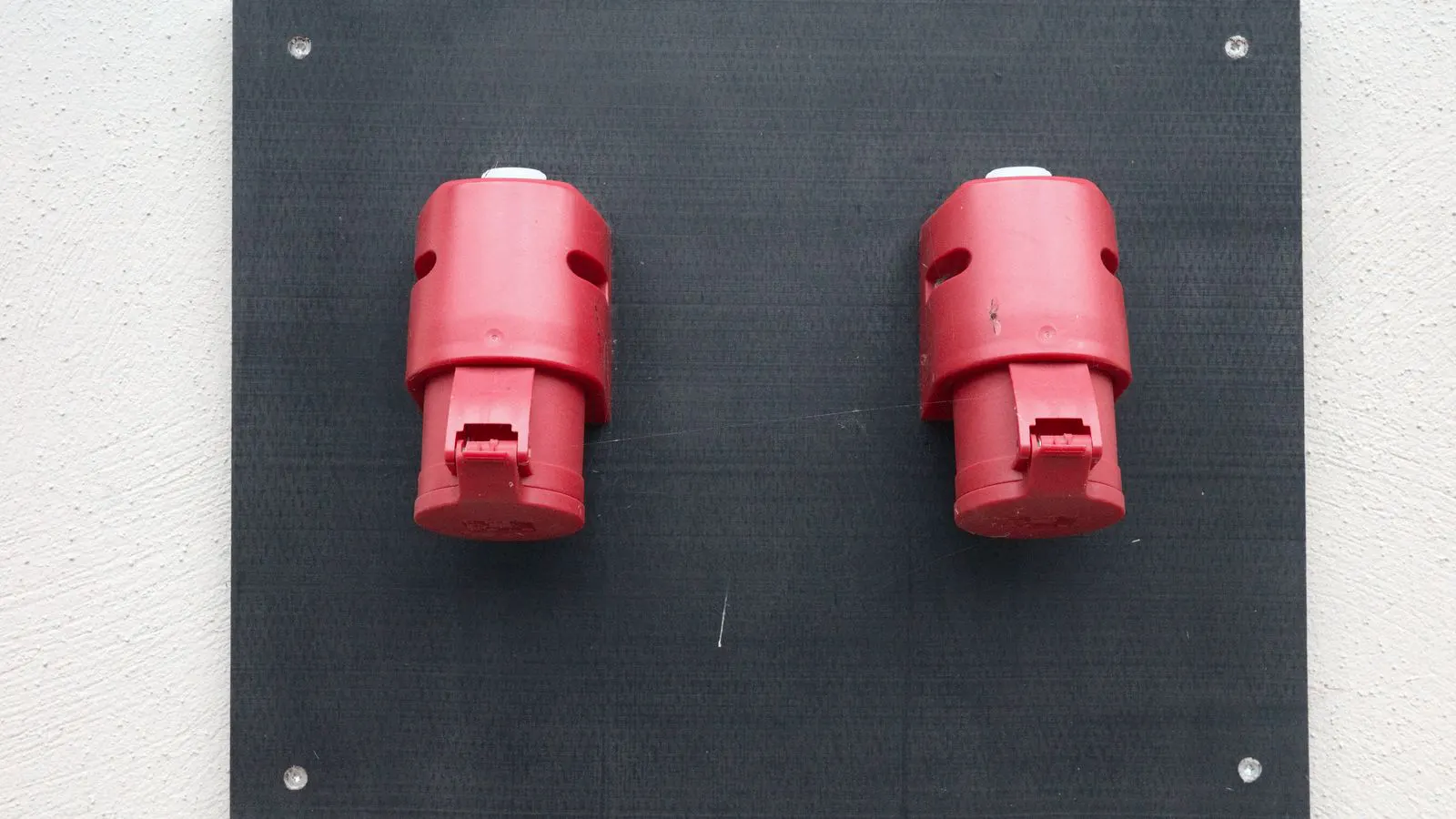 Close up of a heavy duty industrial electrical connector