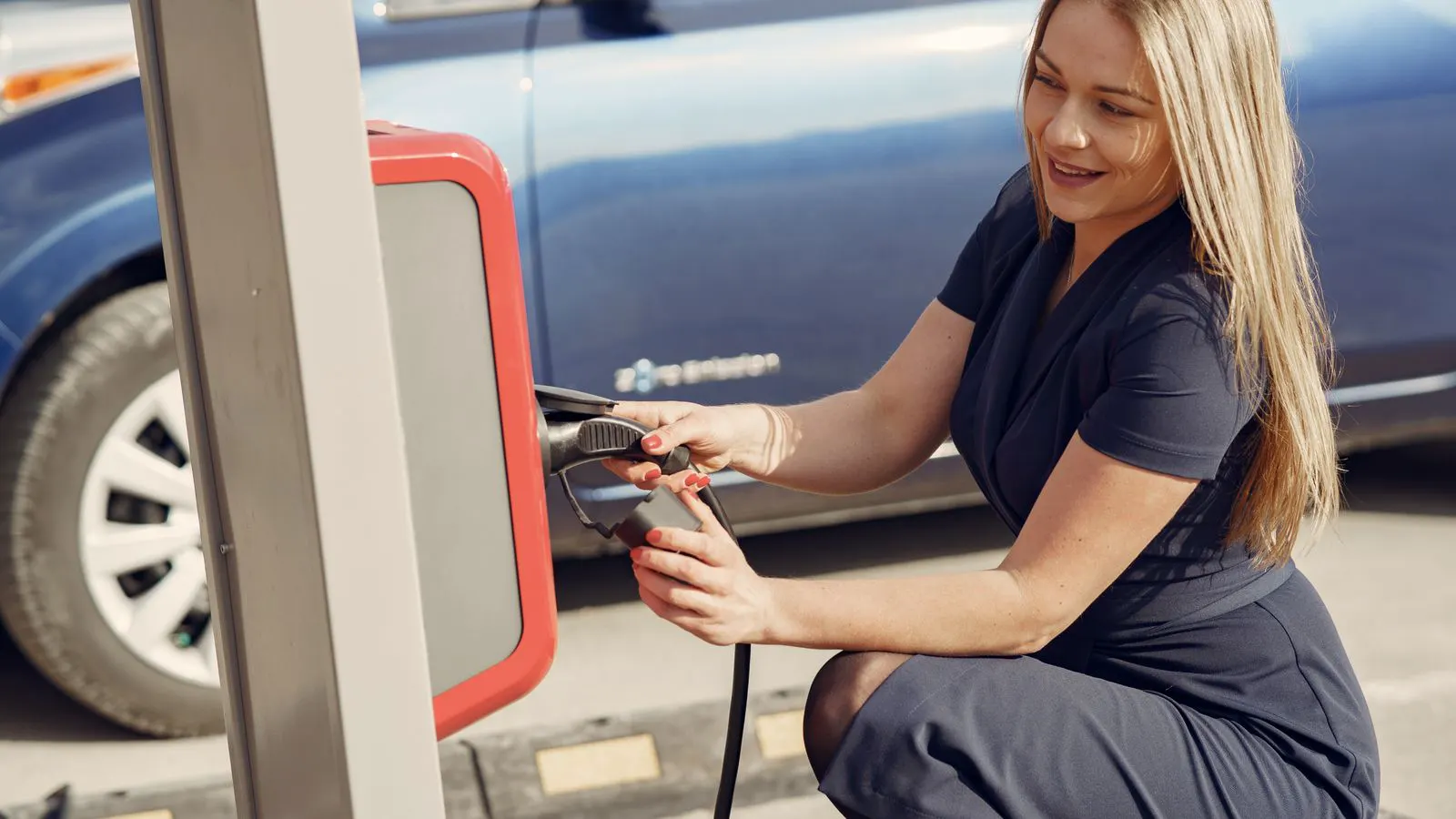 Electric vehicles connected to high-power charging stations in a depot